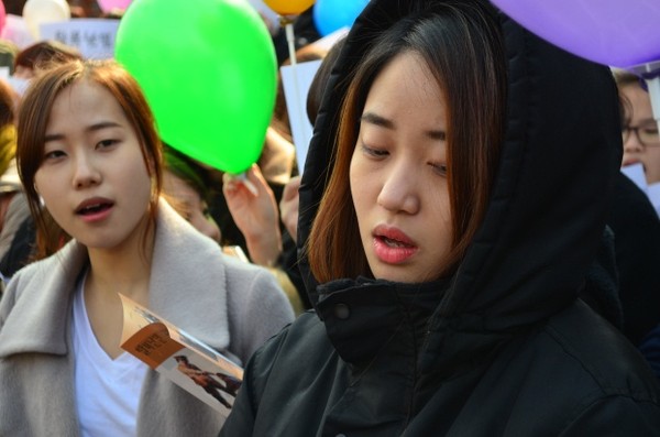 ▲ 노래를 부르고 있는 경인여대 방송연예과 학생들.