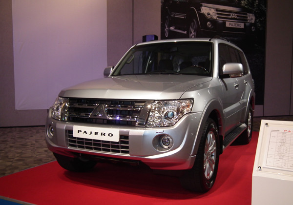 ▲ 신형 미쓰비시 파제로. 세계적으로 유명한 4륜구동 SUV다. 구형은 갤로퍼와 테라칸의 모델이 되기도 했다.