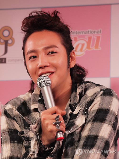 ▲ KBS 2TV 새 월화드라마 '사랑비' 제작 발표회에 참석한 장근석 ⓒ 연합뉴스