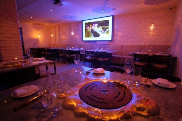 ▲ 맨해튼에 고급 한식당을 오픈한 가수 박진영.  ⓒ 연합뉴스