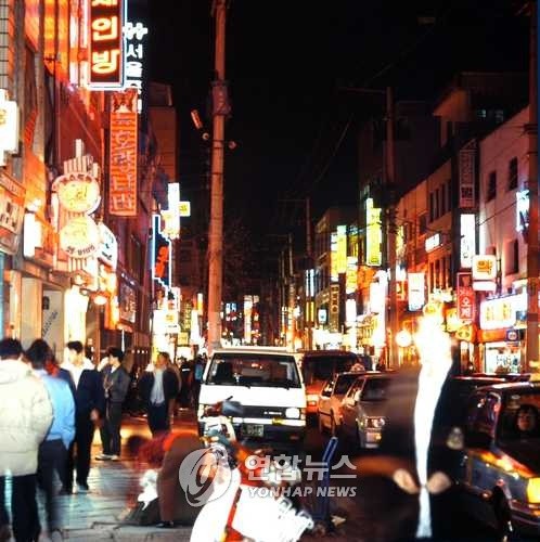 ▲ 청소년유해업소 자료사진.ⓒ 연합뉴스