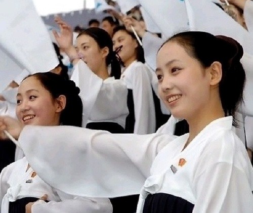 ▲ '평양얼짱 2탄'에 등장하는 여성.