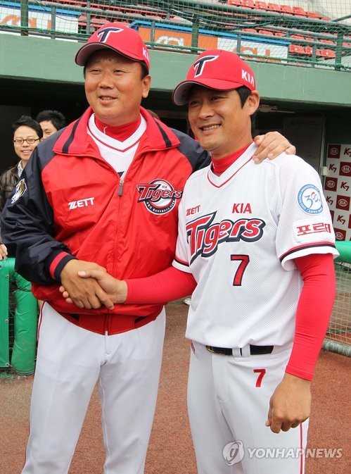▲ 선동열 감독과 이종범(왼쪽부터).