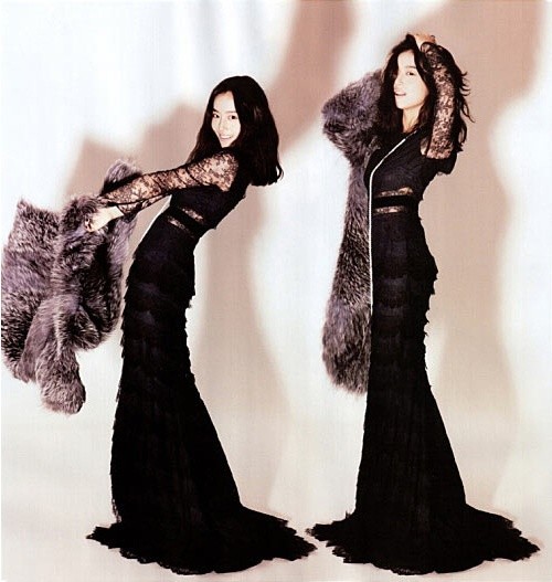 ▲ 문채원이 시스루 드레스를 입은 사진을 공개해 화제가 되고 있다. ⓒ 문채원 미투데이