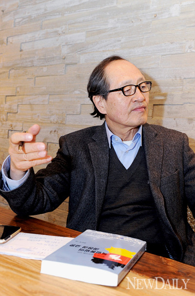 ▲ 뉴데일리 인보길 대표(왼쪽)와 새누리당 조명철 당선자(오른쪽) ⓒ 뉴데일리