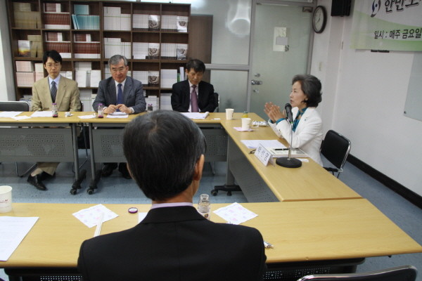 ▲ 20일 한반도선진화재단 금요정책세미나에서 자유선진당 박선영 의원이 강연하고 있다. ⓒ 박선영 의원실