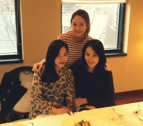 ▲ 제시카와 이하늬의 절친 인증샷이 공개됐다. ⓒ 이하늬 트위터