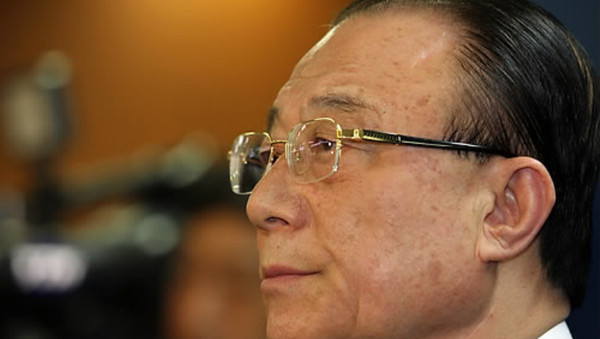 ▲ 대검찰청 중앙수사부가 복합유통단지 인허가와 관련해 최시중(75) 전 방송통신위원회 위원장이 거액의 뇌물을 받았다는 의혹에 대해 수사하고 있다. ⓒ  연합뉴스