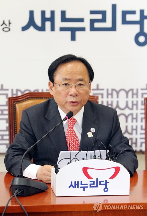 ▲ 이주영 새누리당 정책위의장이 3일 19대 국회 첫 여당 원내대표 경선출마를 선언했다. ⓒ 연합뉴스