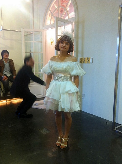 ▲ 개그우먼 김신영이 5월의 신부로 깜짝 변신했다. ⓒ 싸이더스HQ의 공식 미투데이