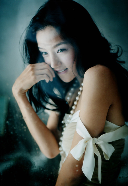 ▲ 배우 김민이 결혼 후 7년 만에 연예계로 복귀한다. ⓒ 김민 미니홈피