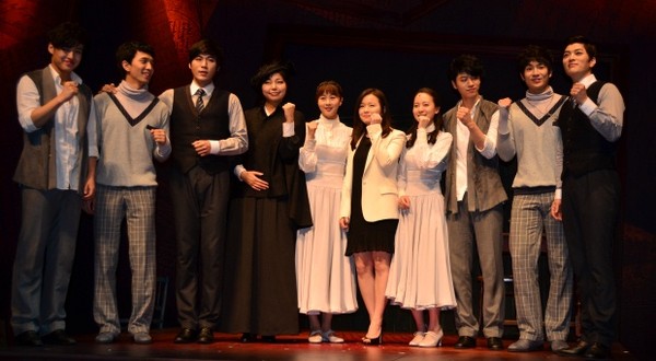 ▲ 왼쪽부터 강하늘, 윤나무, 정상윤, 태국희, 임강희, 정운선, 송상은, 전성우, 김대현, 장현덕.