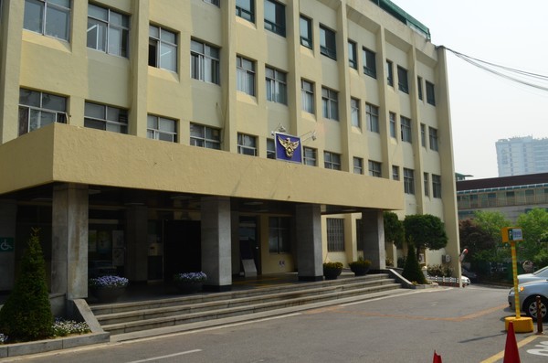 ▲ 서울 용산경찰서 전경.   ⓒ 윤희성 기자