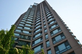 ▲ 고영욱과 피해 여성이 성관계를 맺은 장소로 알려진 OO구 OO로 소재 A오피스텔 외경. ⓒ 윤희성 기자