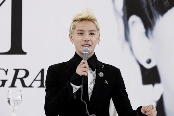 ▲ '시아-타란탈레그라(XIA-TARANTALLEGRA)' 발매 기념 기자간담회에 참석한 김준수 ⓒ cjes