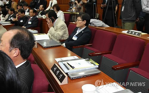 ▲ 지난17일 통합진보당 이석기 당선자가 국회 헌정기념관에서 열린 제19대 국회 초선의원 의정연찬회에서 불참해 자리가 비어있는 모습. ⓒ 연합뉴스(자료사진)