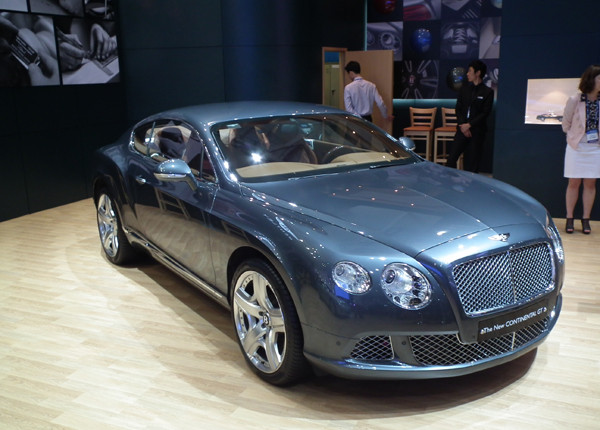 ▲ 벤틀리의 호화 쿠페 컨티넨탈 GT W12. 벤틀리 관계자는 