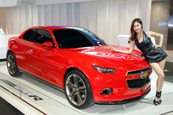 ▲ 한국GM이 부산 모터쇼에서 공개한 컨셉카 '유스 130R'