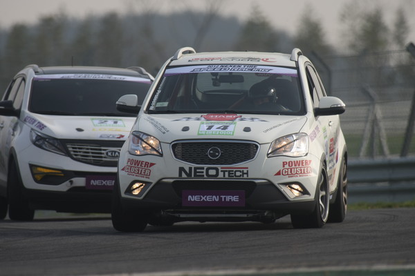 ▲ ⓒ코란도C와 스포티지R