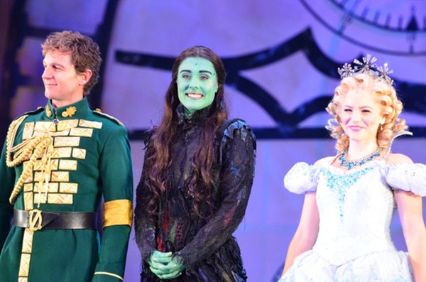 ▲ 왼쪽부터 데이비트 해리스, 젬마 릭스, 수지 매더스.