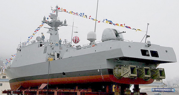 ▲ '윤영하'급으로 알려진 검독수리-A급 미사일 고속함.