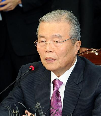 ▲ 김종인 새누리당 전 비대위원은 11일 오픈프라이머리 도입 요구와 관련해 