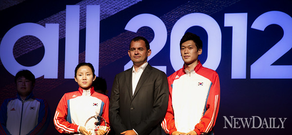 ▲ 지온 암스트롱 아디다스 대표이사와 펜싱의 남현희, 구본길선수ⓒ양호상 기자