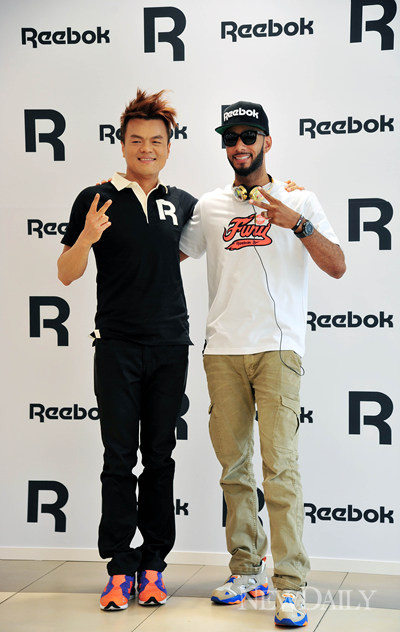 ▲ 왼쪽 박진영, R&B 여가수 알리샤 키스의 남편으로도 유명한 스위즈 비츠(Swizz Beatz).ⓒ리복