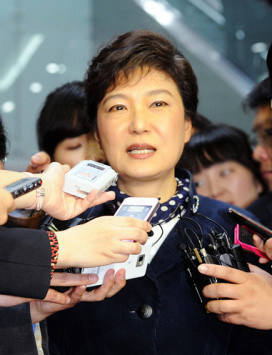 박근혜 새누리당 전 비대위원장은 2일 정부의 한일군사정보보호협정 체결 시도와 관련해 유감을 표했다. ⓒ 뉴데일리