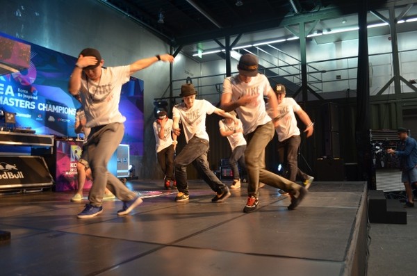 ▲ 2010, 2011년 연속 우승을 차지한 한국의 대표 비보이 '진조크루'.ⓒ윤희성 기자.