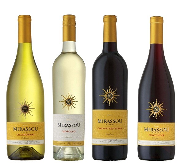 ▲ 이마트가 미라수 와인 4종 3만여병 각 1만7500원에 선보인다.