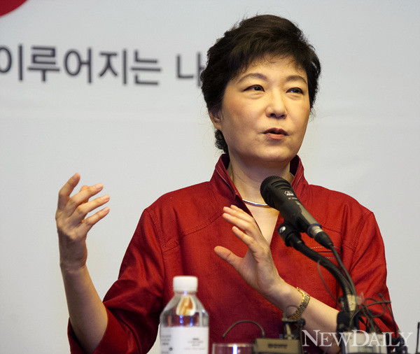 ▲ 새누리당 박근혜 대통령 경선 후보는 13일 예정된 대구·경북(TK)방문을 전격 취소했다.ⓒ 양호상 기자