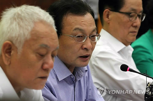 ▲ 민주통합당 이해찬 대표가 11일 오전 국회 당대표실에서 열린 최고위원회의에서 모두발언을 하고 있다. ⓒ연합뉴스