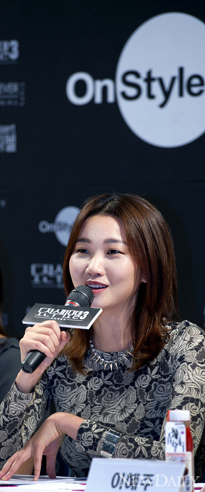 ▲ '도전수퍼모델코리아3' 제작발표회에서 인터뷰 하는 모델 장윤주ⓒ양호상기자