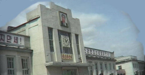 ▲ 북한 제2의 도시, 청진청년역.