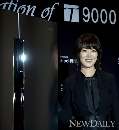 ▲ 삼성 지펠 T9000 런칭 쇼에 참석한 박찬호 부인 요리연구가 박리혜ⓒ양호상기자