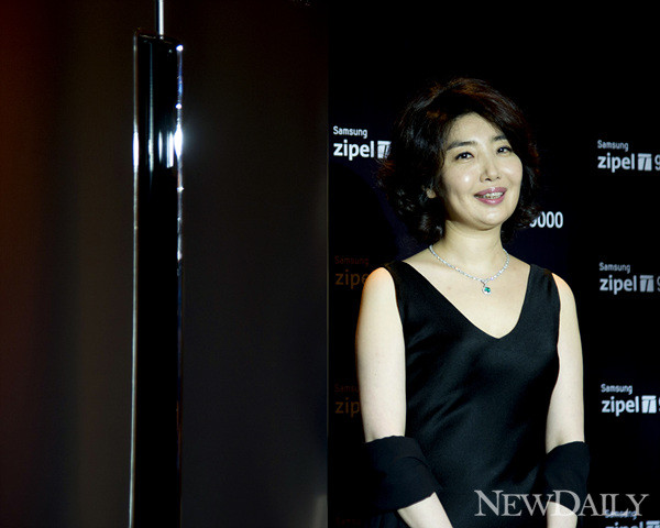 ▲ 삼성 지펠 T9000 런칭 쇼에 참석한 의학박사 여에스더ⓒ양호상기자