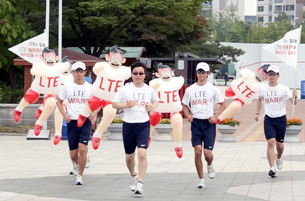 ▲ ⓒ왼쪽에서 두 번째 KT 표현명 사장.