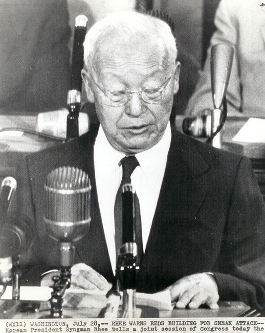 ▲ 1954년 7월28일 미국 양원합동 의회에서 연설하는 이승만 대통령.