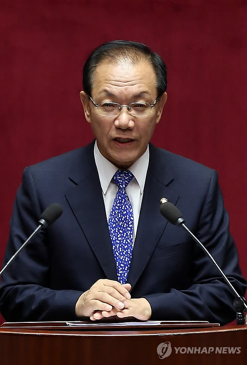 ▲ 새누리당 황우여 대표가 4일 오전 국회에서 열린 본회의에서 교섭단체 대표연설을 하고 있다. 2012.9.4 ⓒ 연합뉴스