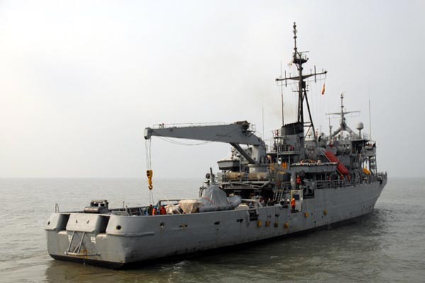 ▲ 현재 우리 해군이 사용중인 구조함 '평택함'의 모습.