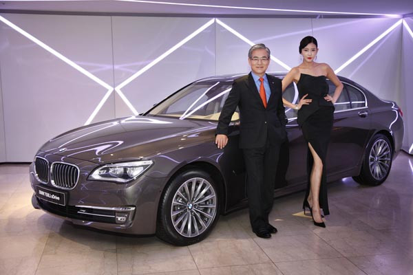 ▲ BMW가 6일 아시아 최초로 신형 7시리즈를 한국에 출시했다.