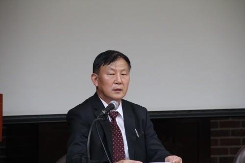 ▲ 제19회 뉴데일리 이승만포럼의 발표자로 나선 홍관엽 교수. ⓒ윤희성 기자