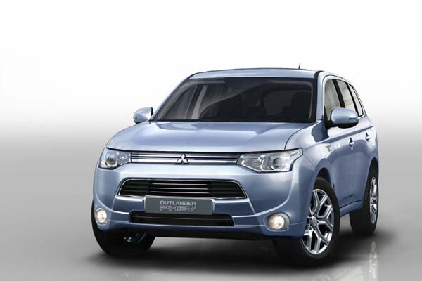 ▲ 미쓰비시의 플러그인 하이브리드(PHEV) 아웃랜더.