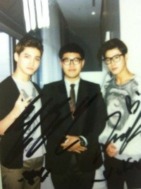 ▲ 왼쪽부터 최강창민, 뉴데일리 윤희성 기자, 유노윤호.