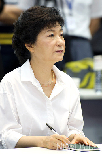 ▲ 유승민 의원은 지난 4일 의원총회에서 당지도부와 선대위원 등의 총사퇴를 요구했다.  ⓒ 뉴데일리