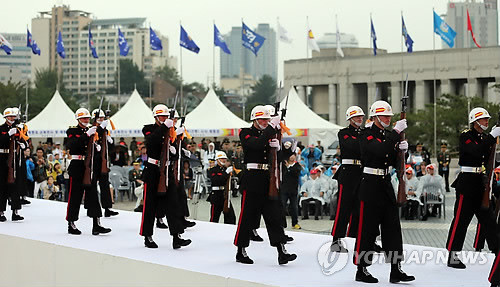 ▲ 지난달 28일 오전 11시 서울 용산 전쟁기념관에서 열린 제62주년 서울수복 기념식.ⓒ 연합뉴스