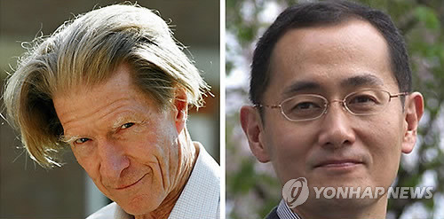 ▲ 2012년 노벨 생리의학상 수상자로 선정된 영국의 존 거든 경(왼쪽)과 일본의 야마나카 신야 교수.ⓒ 연합뉴스