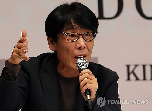 ▲ 왼쪽부터 김성홍 감독, 배소은, 김창완, 서건우