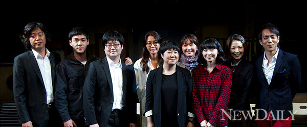 ▲ 2000회 기념 공연 '빨래' 의 주역들ⓒ양호상기자